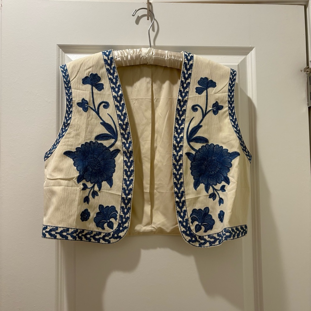 Embroidered Cream Vest with Deep Blue Floral Motif